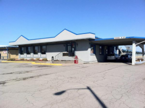 Travelers Inn, Belleville